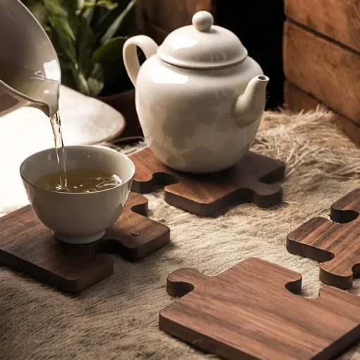 Valnøtt Trebrikke – Jigsaw Coaster for Bord og Kaffekopp - Bilde 5